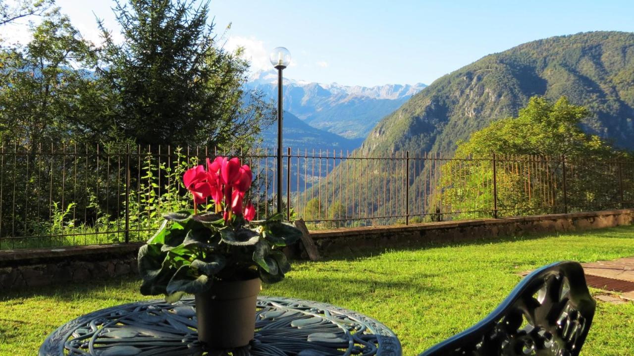 Chalet Ai Monti Di Zuclo - Tione Villa ติโอเน ดิ เตรนโต ภายนอก รูปภาพ
