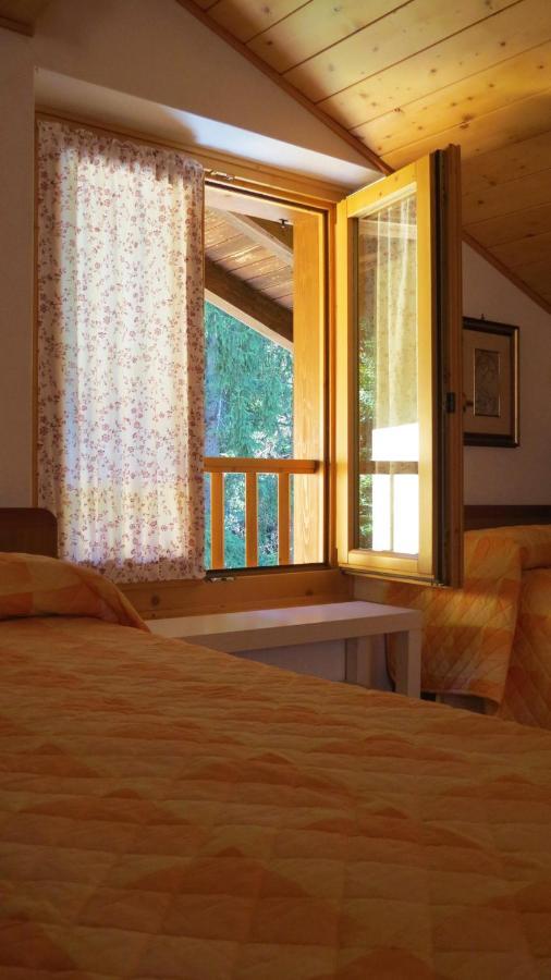 Chalet Ai Monti Di Zuclo - Tione Villa ติโอเน ดิ เตรนโต ภายนอก รูปภาพ